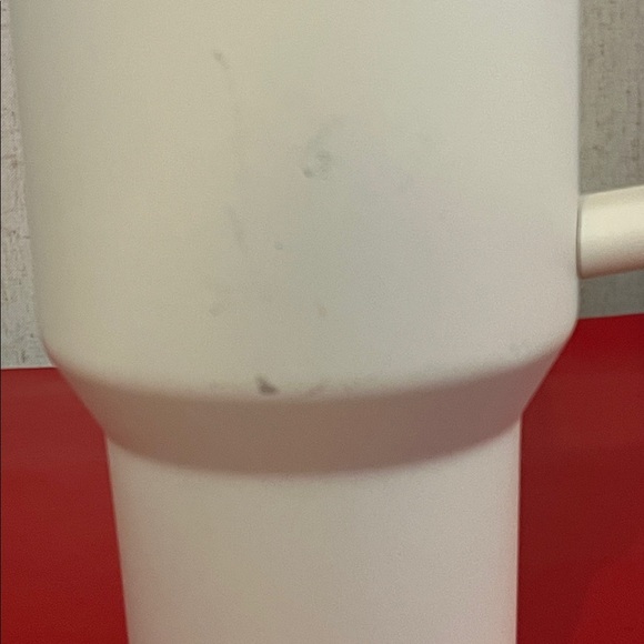 Stanley Cream Insulated Mug with Handle - Picture 4 of 4